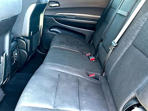 Used 2023 Dodge Durango GT image 18