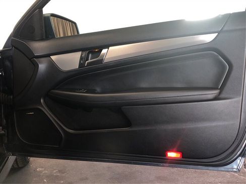 Used 2015 Mercedes-Benz C 250 C 250 image 18