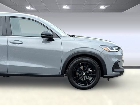 Certified 2026 Honda HR-V Sport image 33