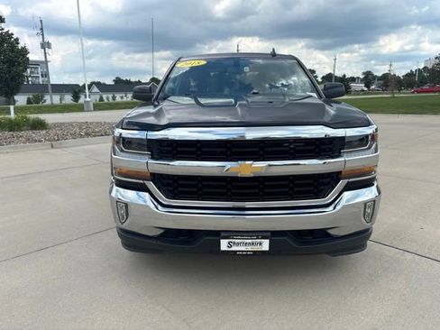 Used 2018 Chevrolet Silverado 1500 LT w/ All Star Edition AWD/4WD image 36