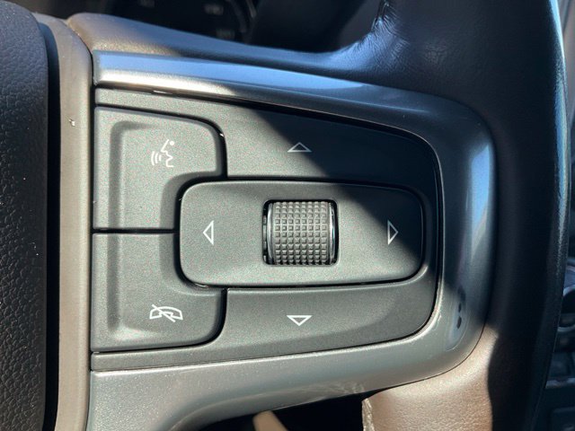 Used 2022 Chevrolet Silverado 2500 LTZ w/ LTZ Convenience Package AWD/4WD image 7