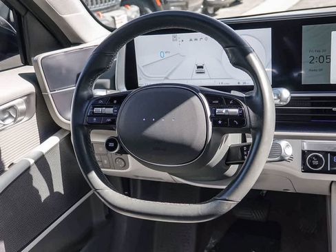 Used 2023 Hyundai Ioniq 6 SEL image 14