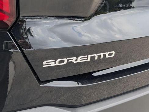New 2026 Kia Sorento LX FWD image 13