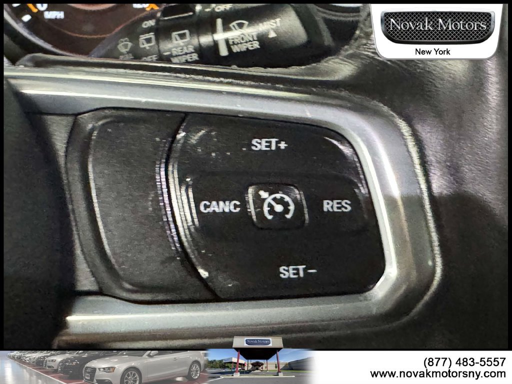 Used 2021 Jeep Wrangler Unlimited Sahara AWD/4WD image 22