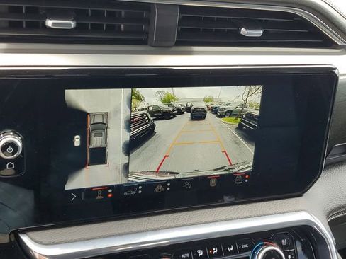 Used 2025 GMC Sierra 1500 Denali w/ Technology Package AWD/4WD image 22