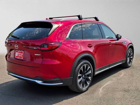 Used 2024 MAZDA CX-90 Plug-In Hybrid w/ Premium Pkg AWD/4WD image 3