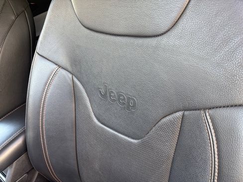 Used 2022 Jeep Compass Limited w/ Elite Group AWD/4WD image 19