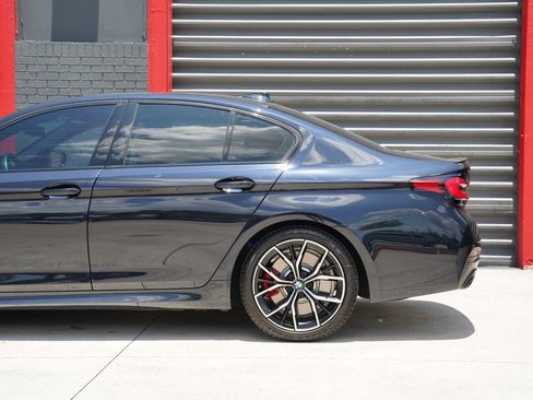 Used 2023 BMW 540i w/ M Sport Package RWD image 11