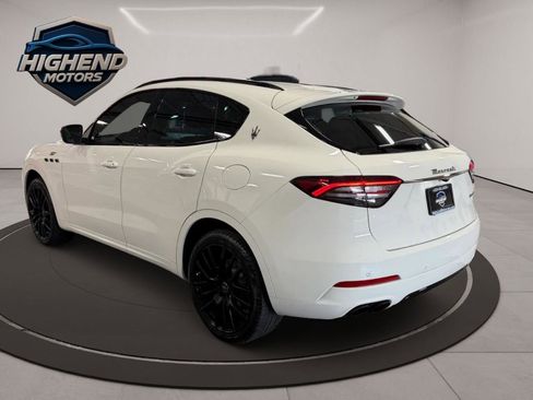 Used 2022 Maserati Levante GT image 4