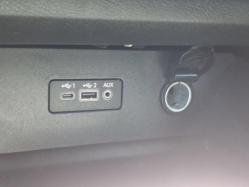 Used 2020 Nissan Altima 2.5 SR w/ Premium Package FWD image 13