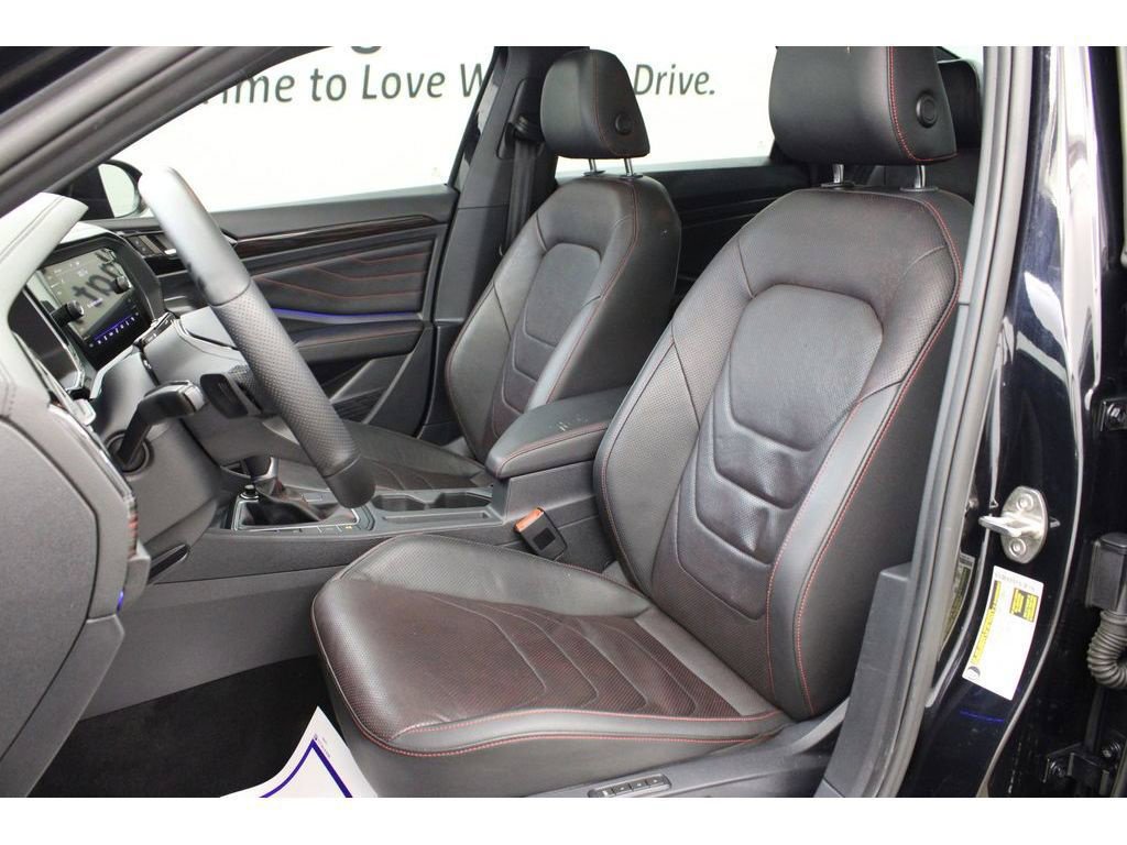 Used 2022 Volkswagen Jetta GLI Autobahn FWD image 8