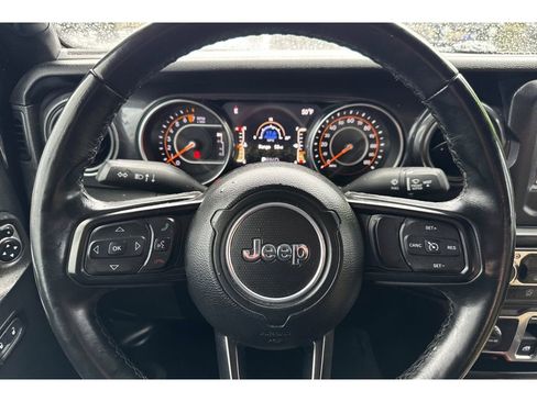 Used 2020 Jeep Wrangler Sport image 24