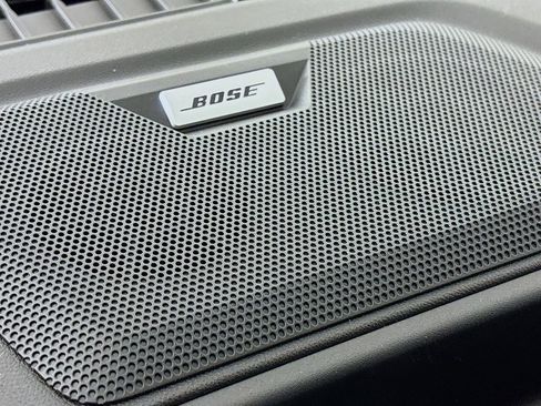 New 2026 GMC Canyon Denali image 18