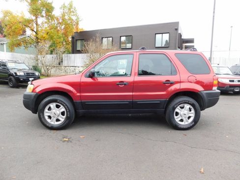 Used 2003 Ford Escape XLT image 19