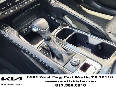 Used 2023 Kia Telluride EX w/ EX Captain's Chair Package AWD/4WD image 19
