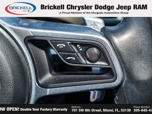 Used 2018 Porsche Macan AWD/4WD image 31