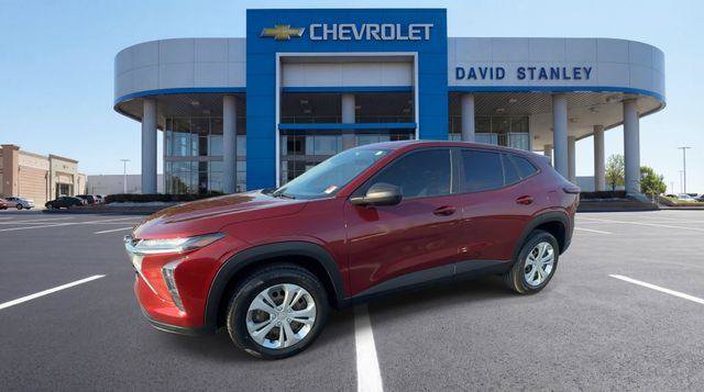 Used 2024 Chevrolet Trax LS FWD image 4