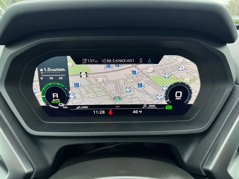 Used 2023 Audi Q4 e-tron Premium Plus image 31