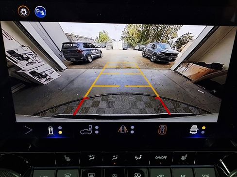 New 2026 Chevrolet Colorado LT w/ LT Convenience Package image 4