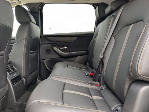 Used 2025 MAZDA CX-90 3.3 Turbo w/ Select Package image 17