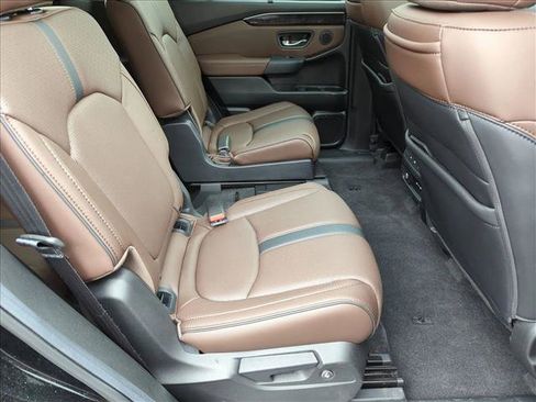 Certified 2025 Honda Pilot Elite image 21