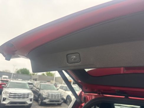 Used 2012 Ford Explorer XLT AWD/4WD image 14
