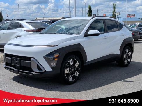 Used 2024 Hyundai Kona SEL FWD image 1