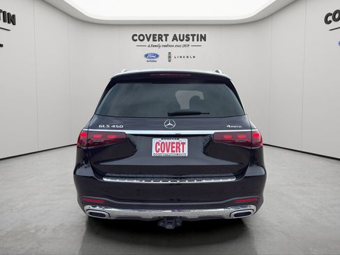 Used 2024 Mercedes-Benz GLS 450 4MATIC image 4