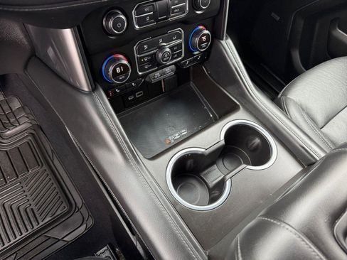 Used 2021 Chevrolet Tahoe LT image 26