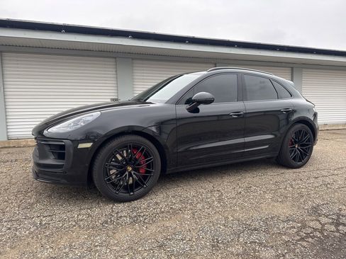 Certified 2023 Porsche Macan GTS w/ Premium Package Plus image 1