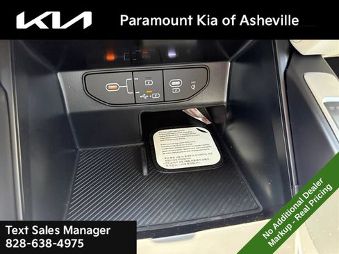 New 2026 Kia Sorento S w/ S Panoramic Sunroof Package FWD image 16