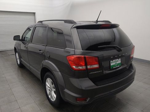 Used 2018 Dodge Journey SXT w/ Connectivity Group FWD image 5
