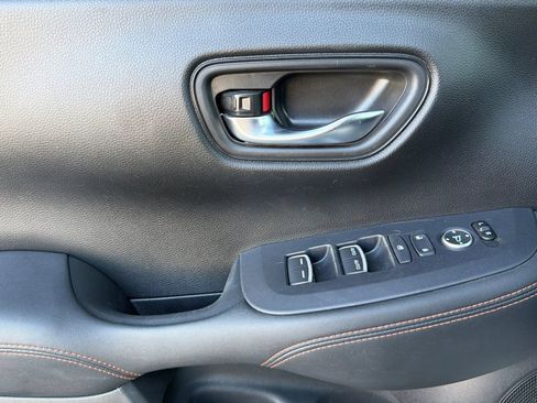 Used 2024 Honda HR-V Sport image 11