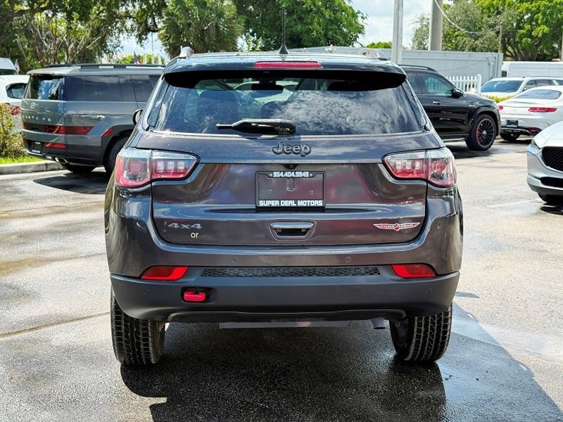 Used 2018 Jeep Compass Trailhawk w/ Leather Interior Group AWD/4WD image 6