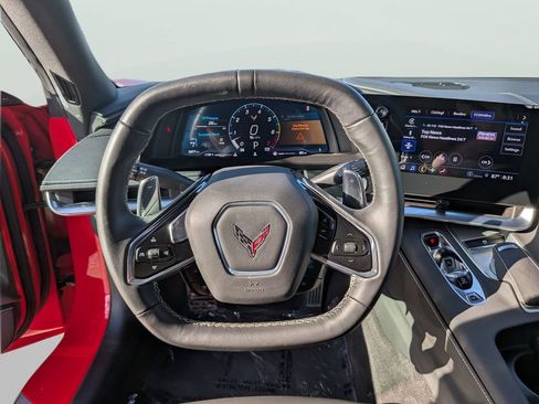 Used 2023 Chevrolet Corvette Stingray Convertible w/ Z51 Performance Package RWD image 10