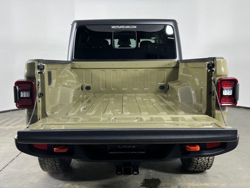 New 2026 Jeep Gladiator Mojave image 18