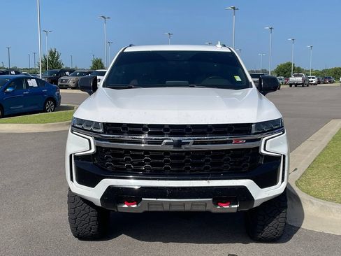 Used 2021 Chevrolet Tahoe Z71 AWD/4WD image 2