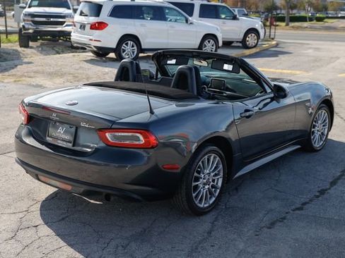 Used 2017 FIAT 124 Spider Classica image 16