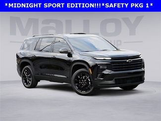 Used 2026 Chevrolet Traverse LT w/ Midnight/Sport Edition video 1