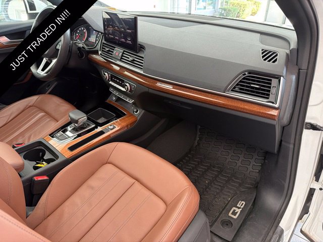 Used 2024 Audi Q5 Premium w/ Convenience Package AWD/4WD image 12