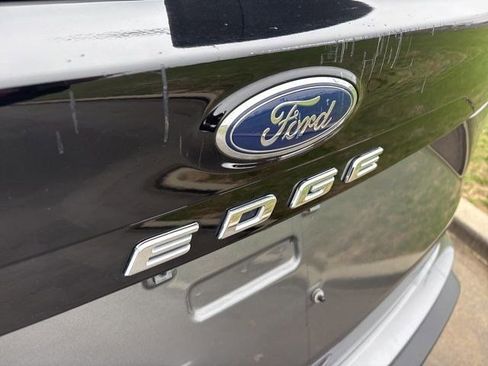 Used 2024 Ford Edge SEL w/ Convenience Package image 48