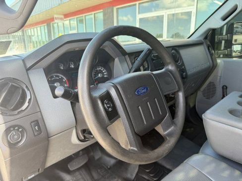 Used 2015 Ford F550 4x4 Regular Cab Super Duty image 22