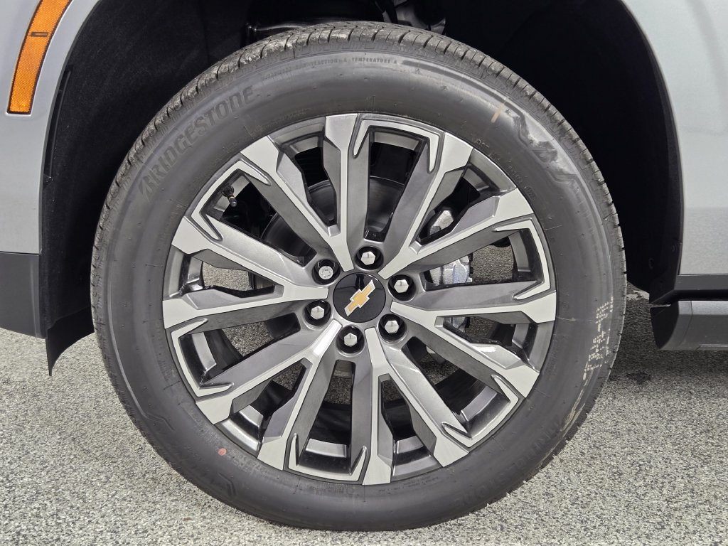 New 2026 Chevrolet Tahoe High Country AWD/4WD image 14