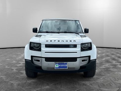 Used 2023 Land Rover Defender 110 S AWD/4WD image 9