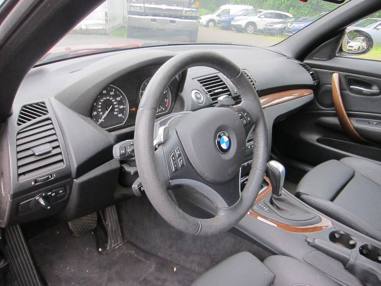 Used 2009 BMW 128i Convertible RWD image 8