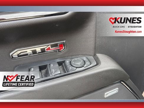 Used 2023 GMC Sierra 1500 AT4 w/ AT4 Preferred Package image 23