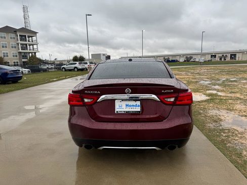Used 2018 Nissan Maxima Platinum image 7