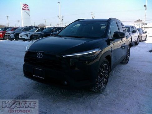New 2026 Toyota Corolla Cross XLE image 5