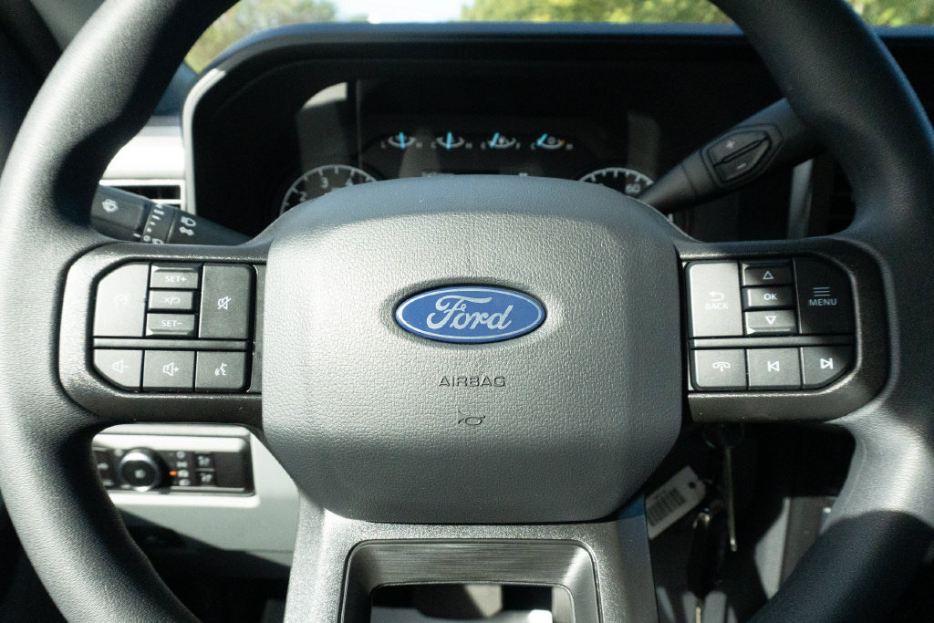 New 2027 Ford F250 XL w/ XL Chrome Package AWD/4WD image 24