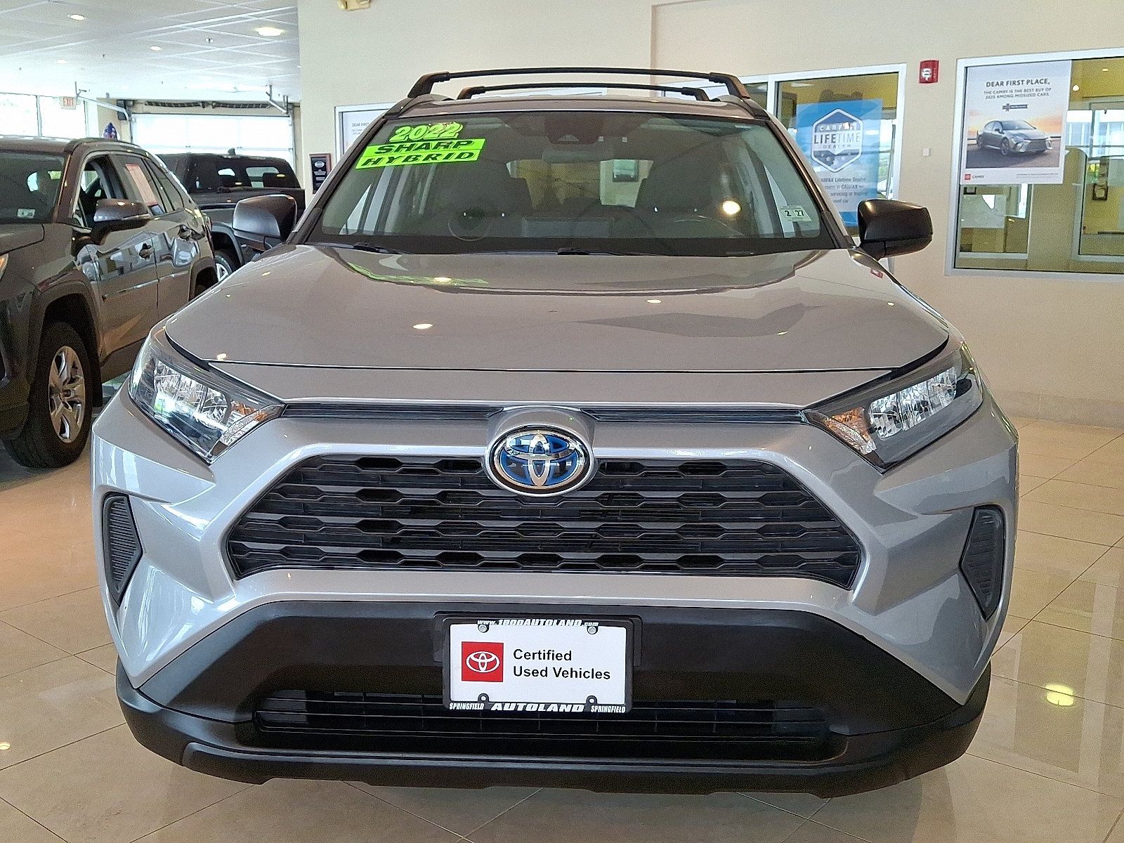 Certified 2022 Toyota RAV4 LE w/ Carpet Mat Package (TMS) AWD/4WD image 2